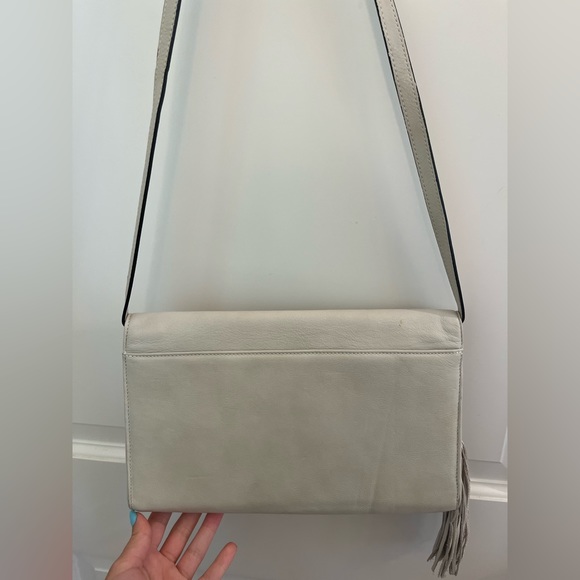 Valentino White Crossbody Bag GUC - Picture 6 of 6